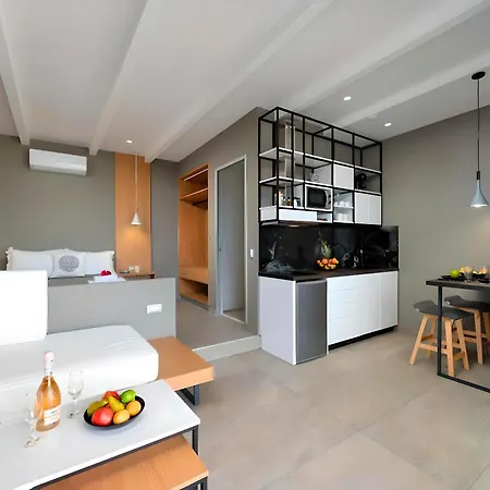 Canes Private Pool Apartamento